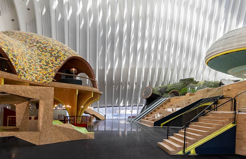 Visita en família: coneix CaixaForum València